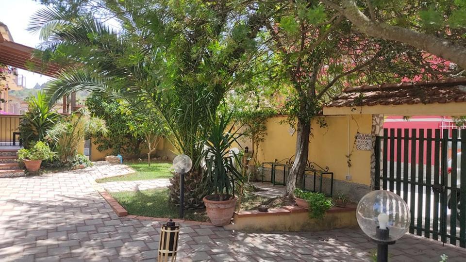 Villa Rahal Racalmuto Buitenkant foto